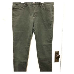 Royalty for me jeans (16)